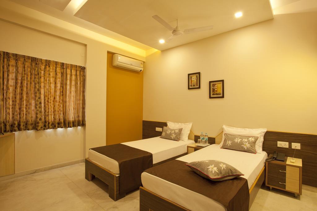 Panchvati Comforts Bangalore Exterior foto