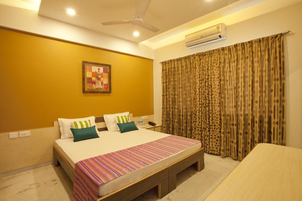 Panchvati Comforts Bangalore Exterior foto