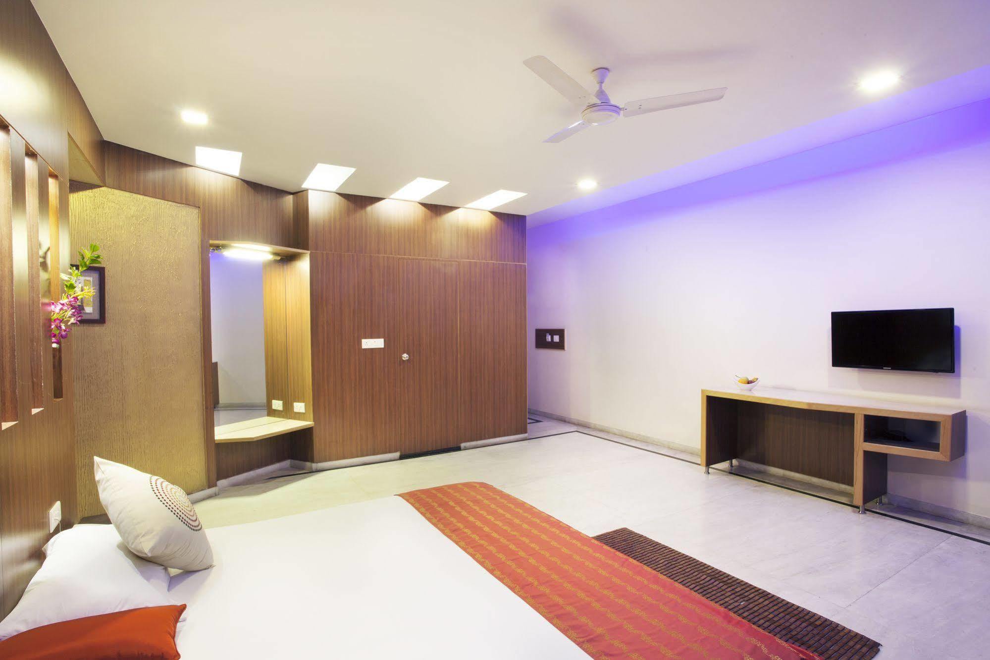 Panchvati Comforts Bangalore Exterior foto
